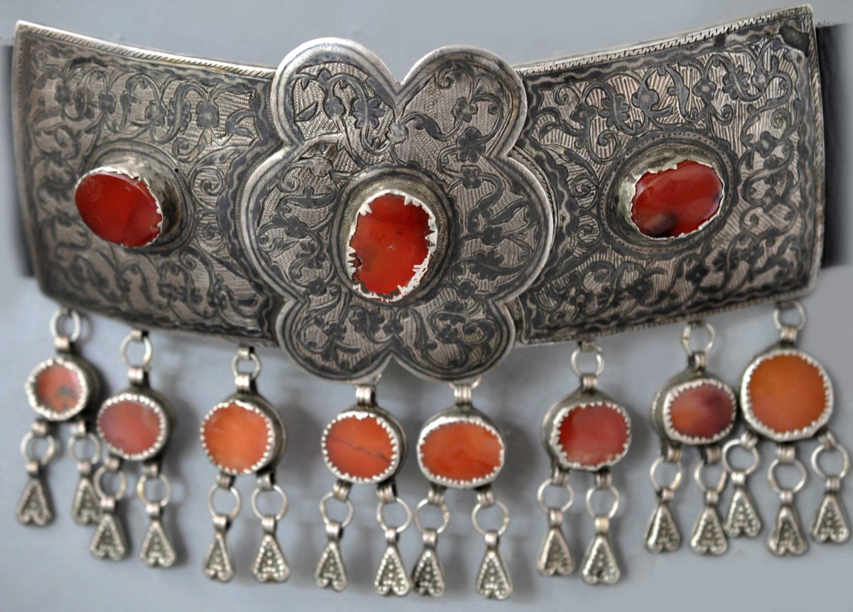 Кавказские национальные украшения