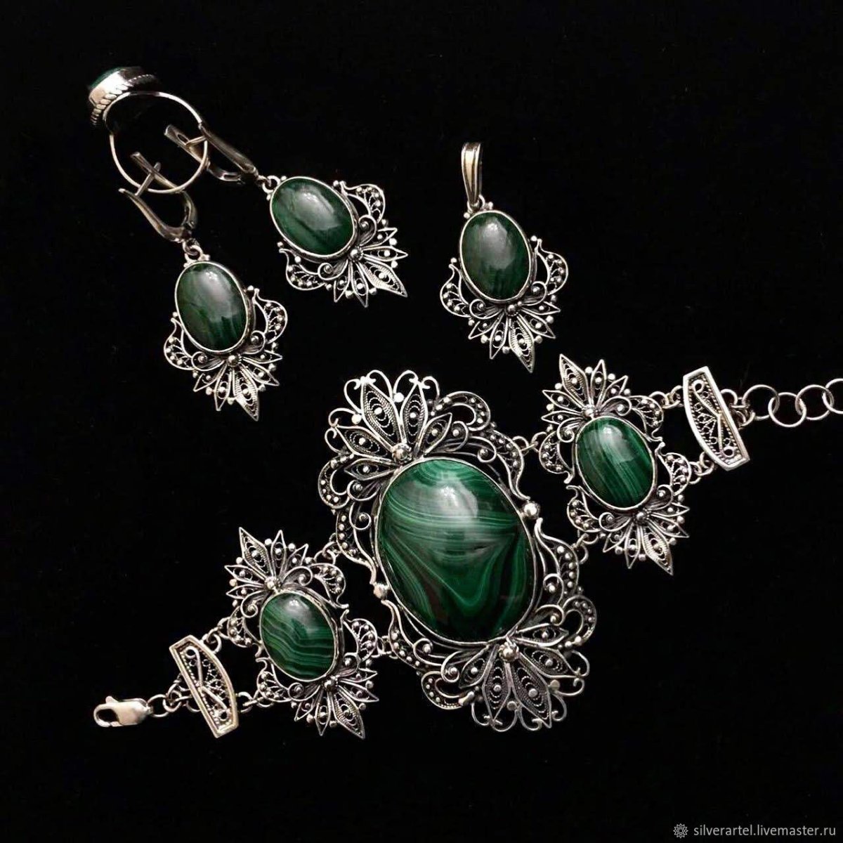 Артель кубачинского серебра