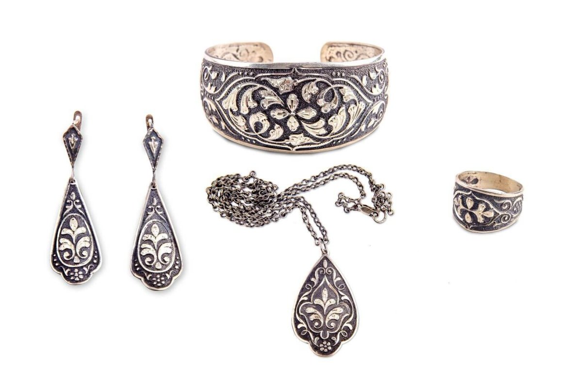 Дагестанское серебро Кубачи