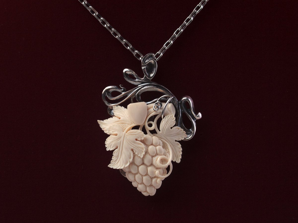 Подвеска виноград e155765