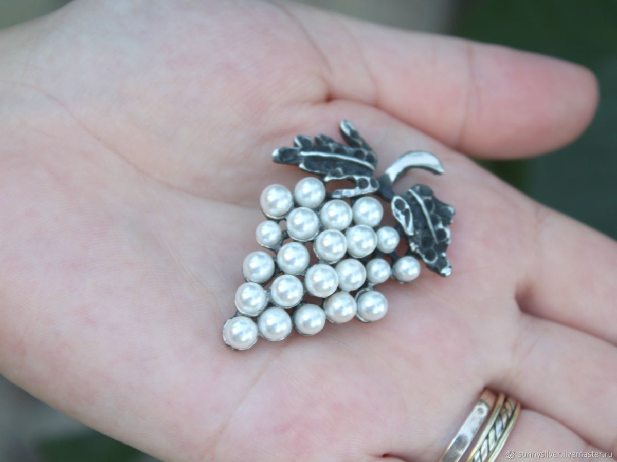 Кулон виноград