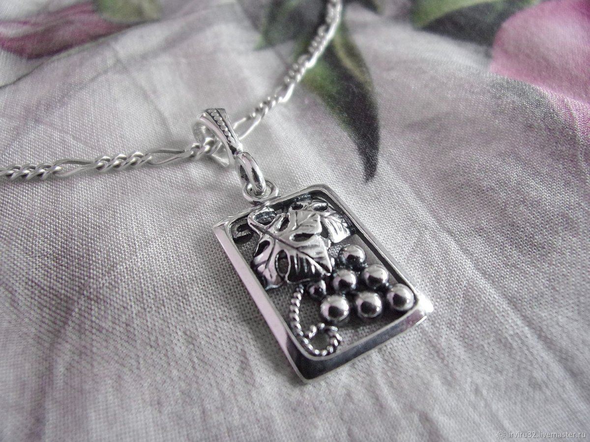 Браслет Виноградная гроздь