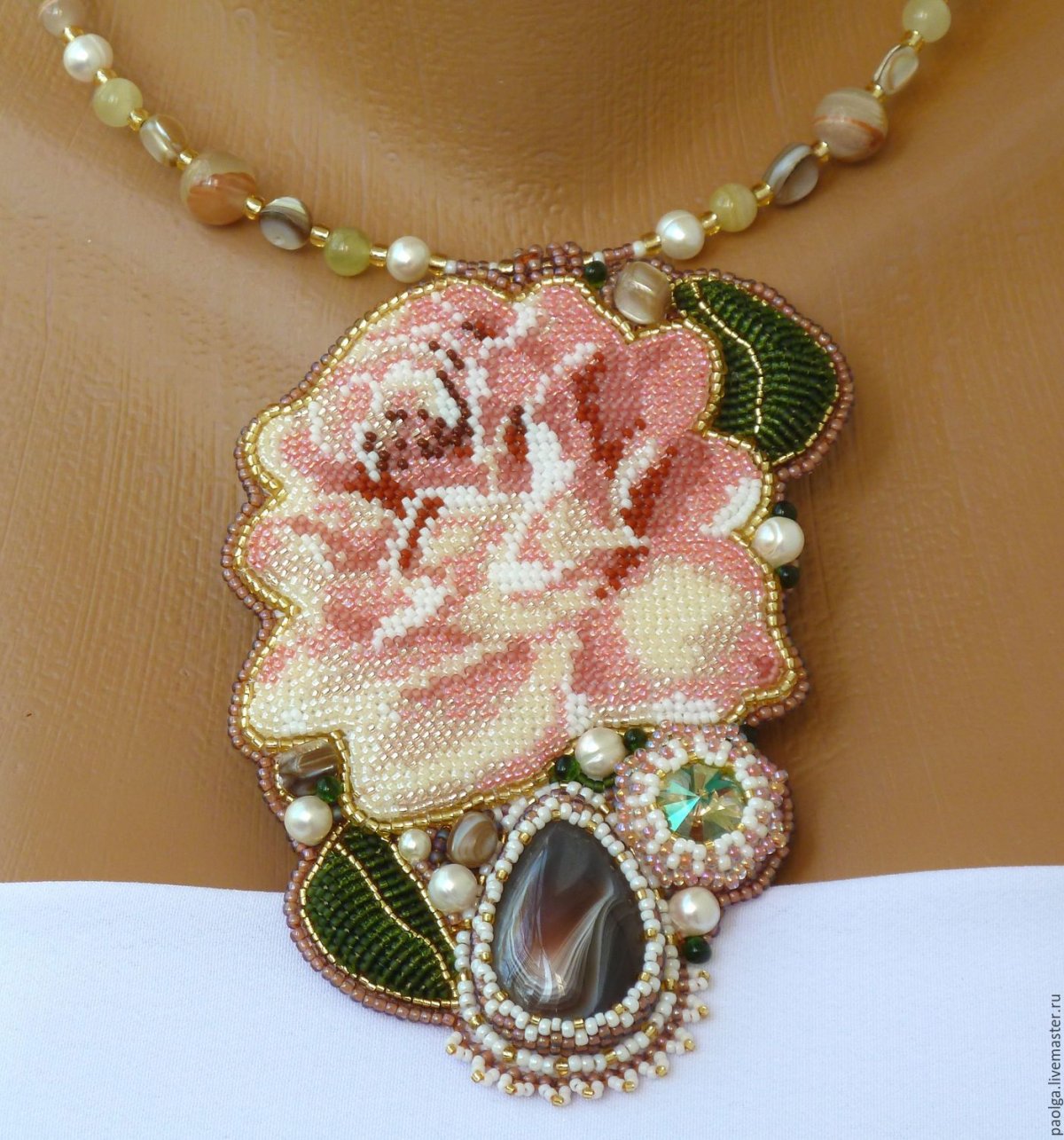 Броши бисером Крокус