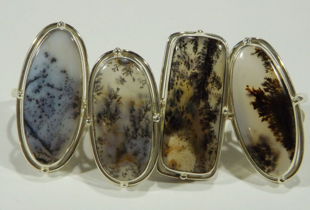 Моховой агат Кристалл