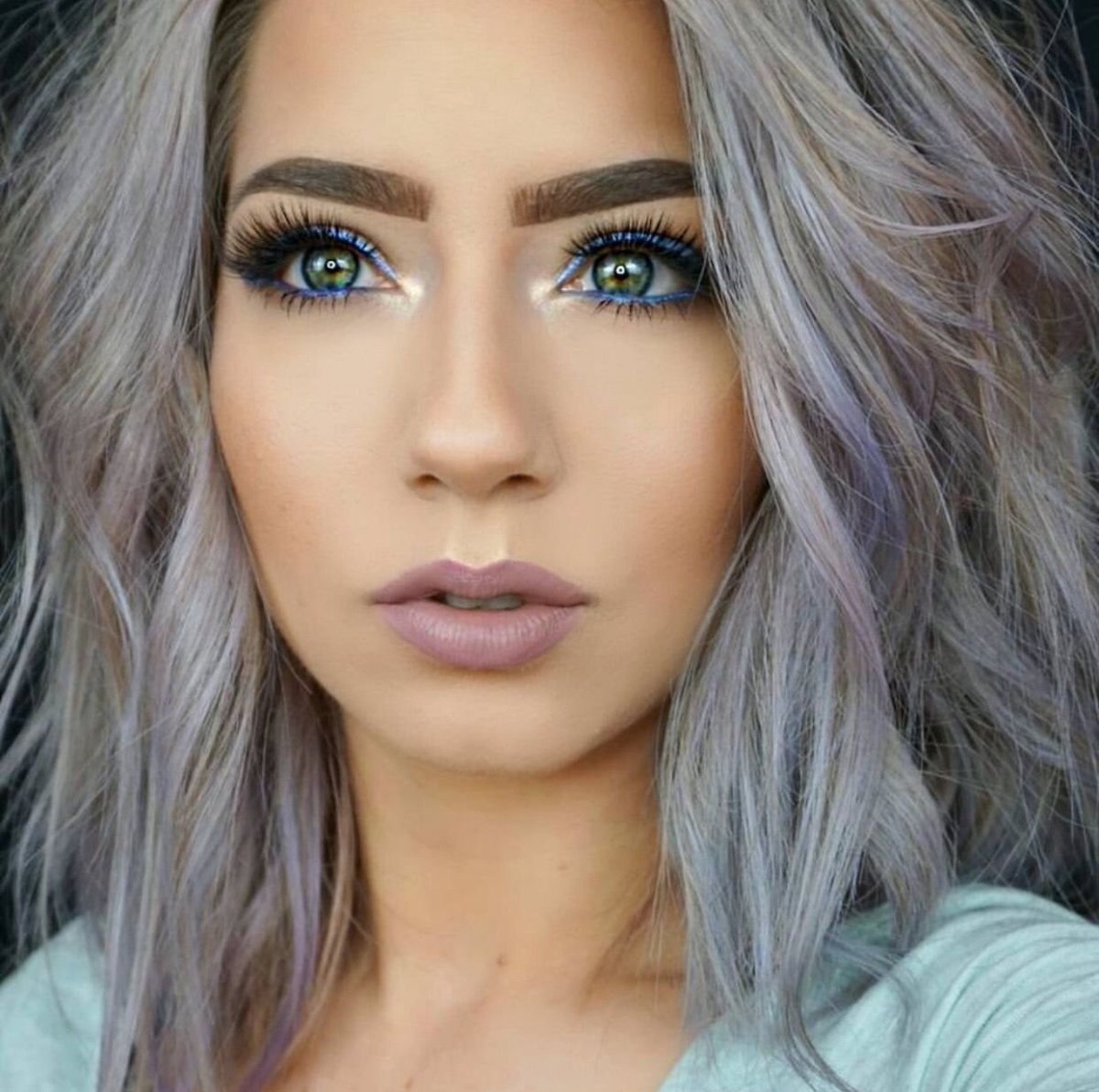 Красивый макияж с нарощенными ресницами