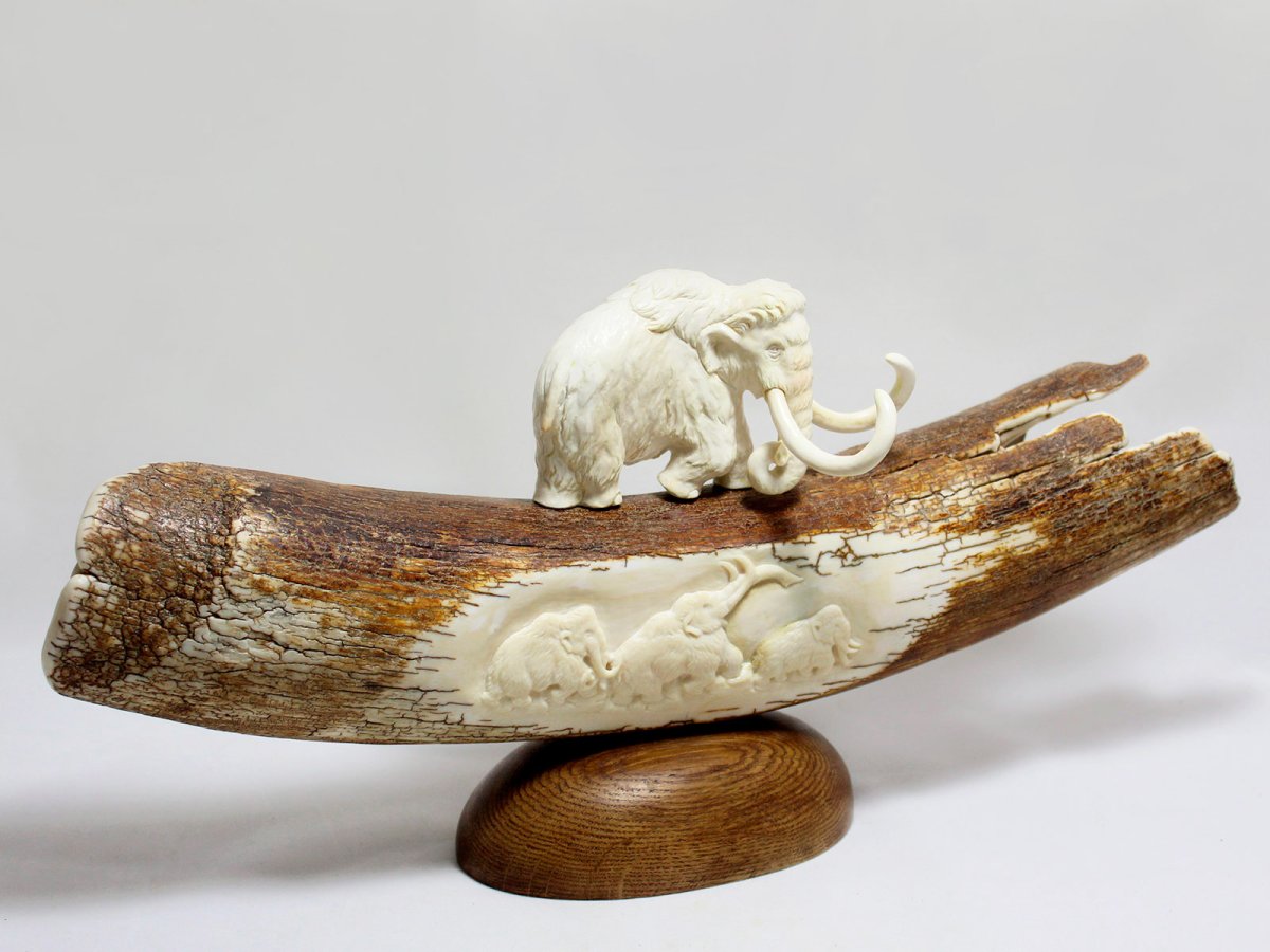 Резьба по кости бивень мамонта