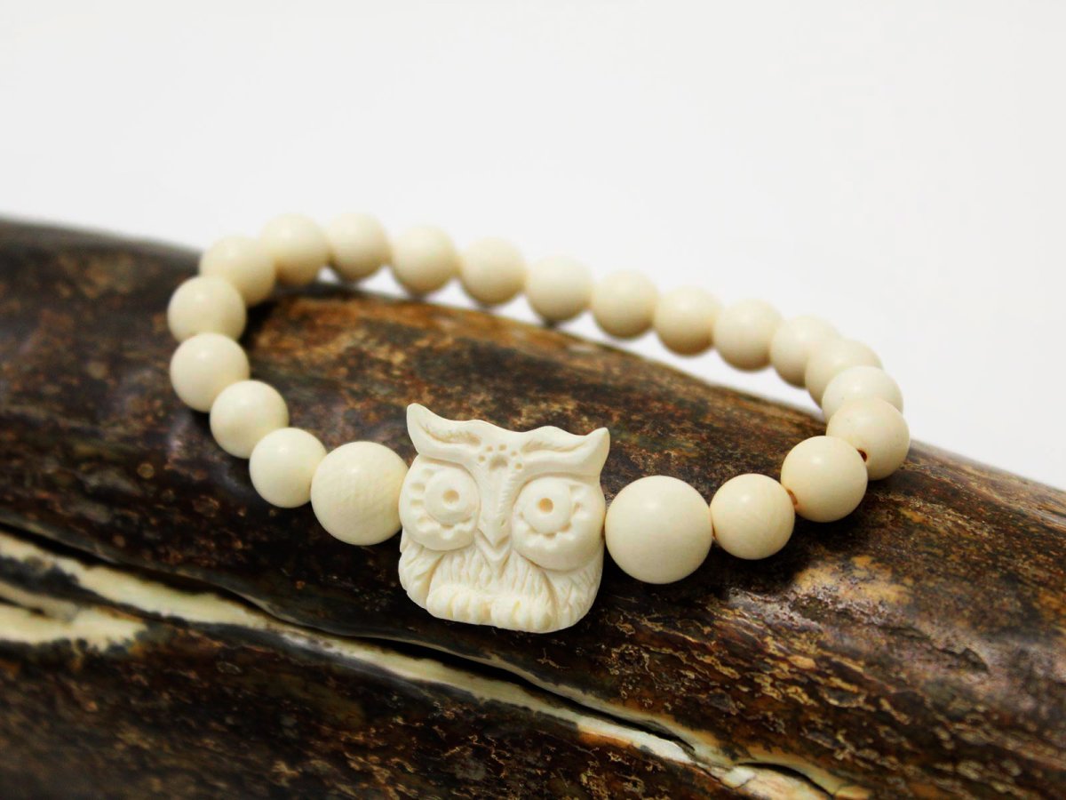 Украшения из кости