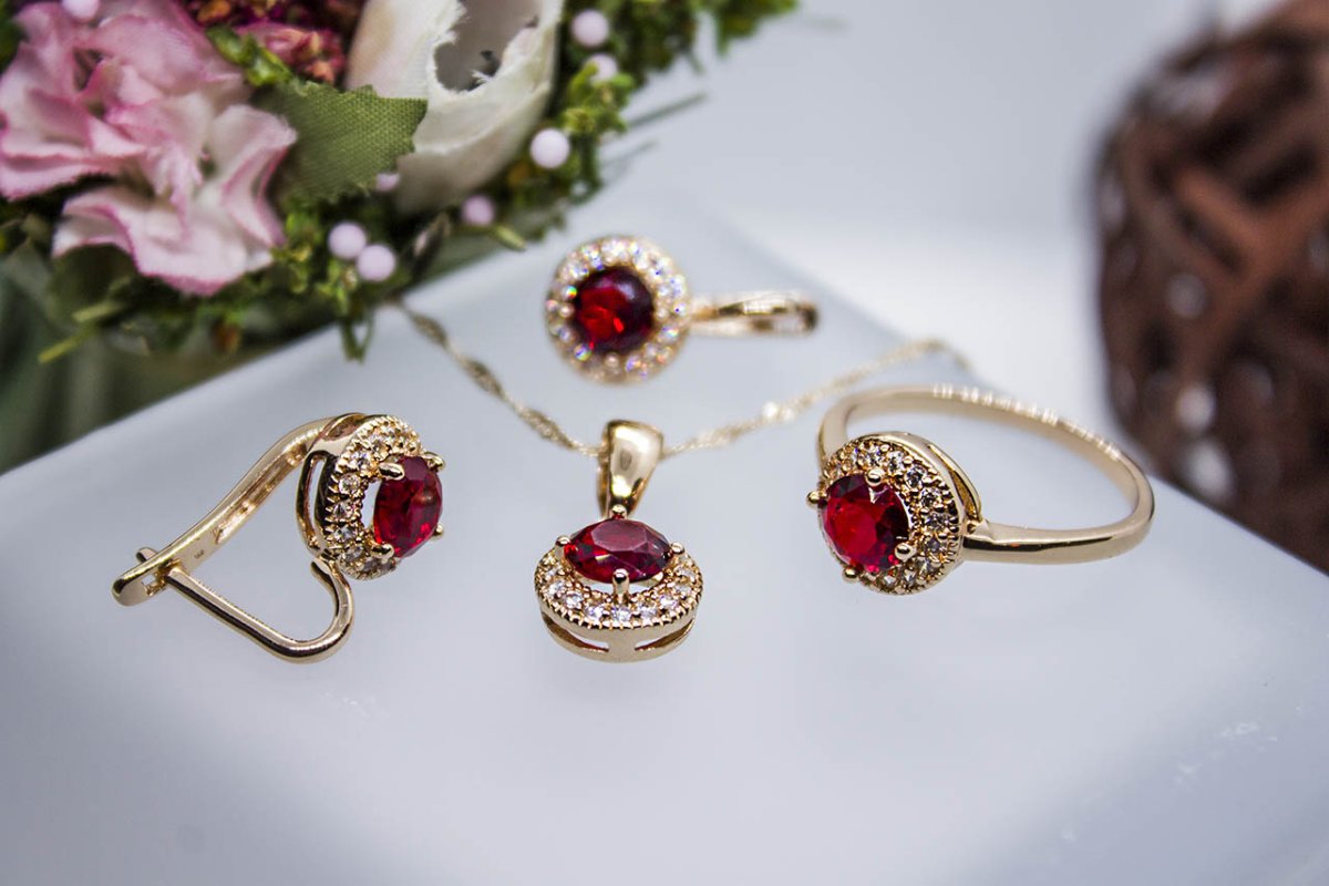 Графф ювелирные изделия бриллиант