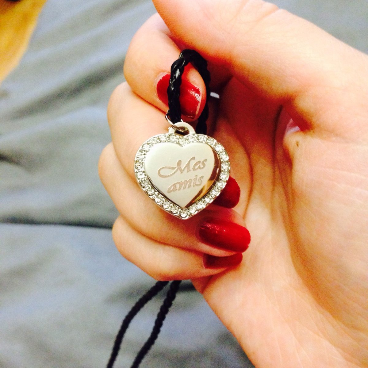 Подвески для влюбленных