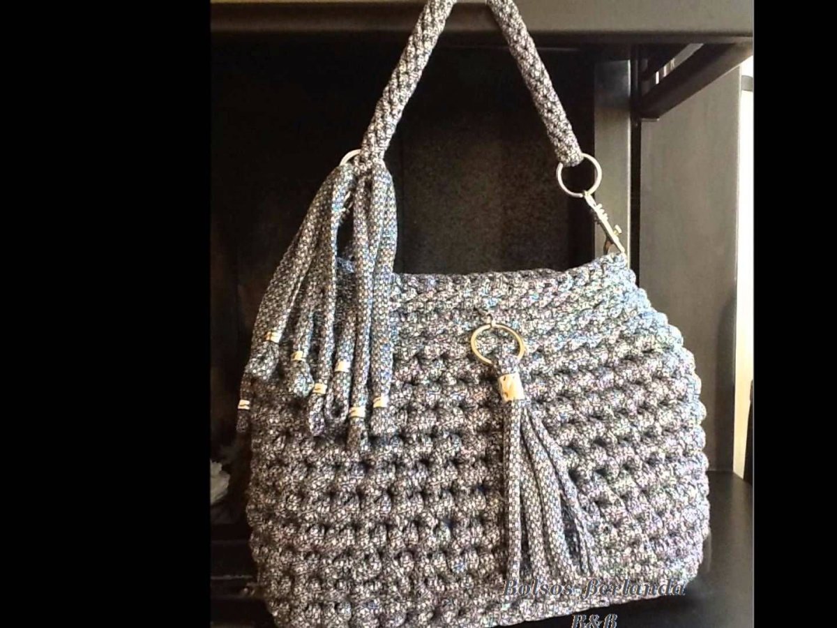 Вязаная сумка тоут из шнура