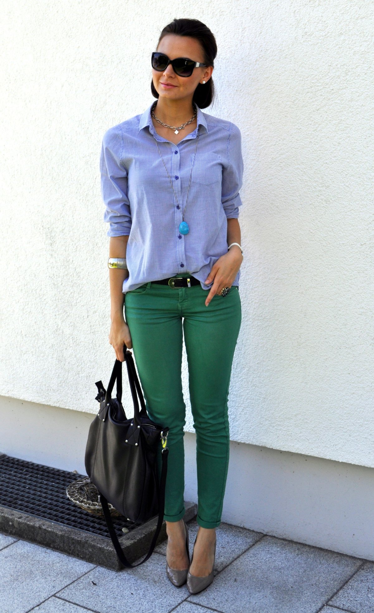 Яркая одежда