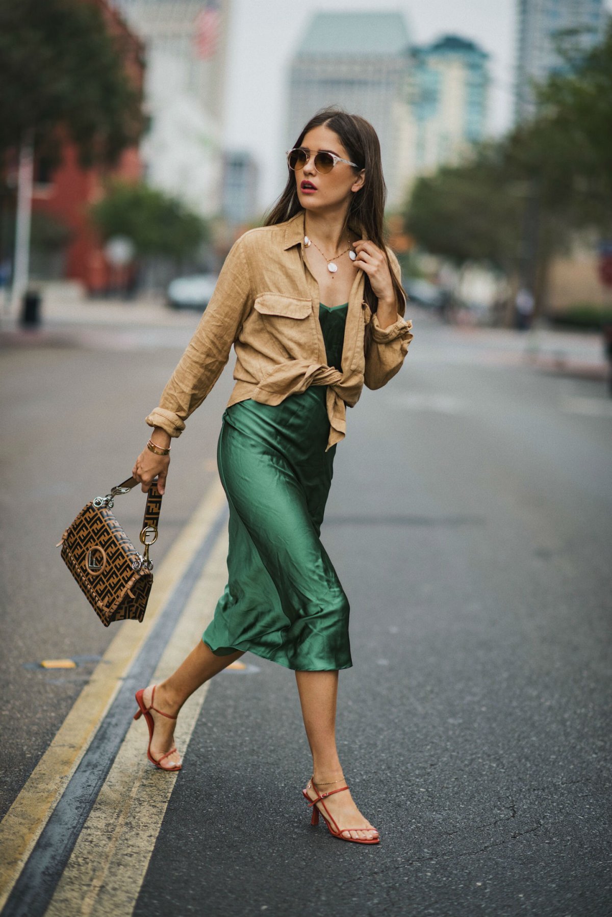 Zolla блузка шелковая зеленая