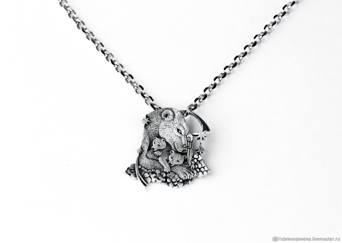 Серебряная подвеска мишка