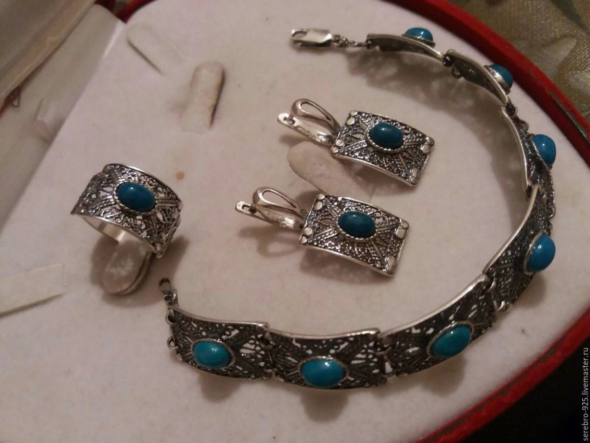 Индийские серебряные украшения с натуральными камнями