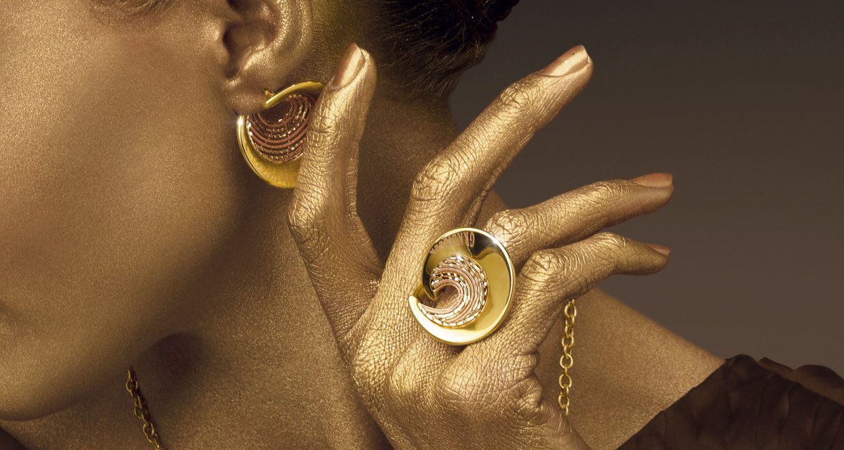 Необычные украшения из золота