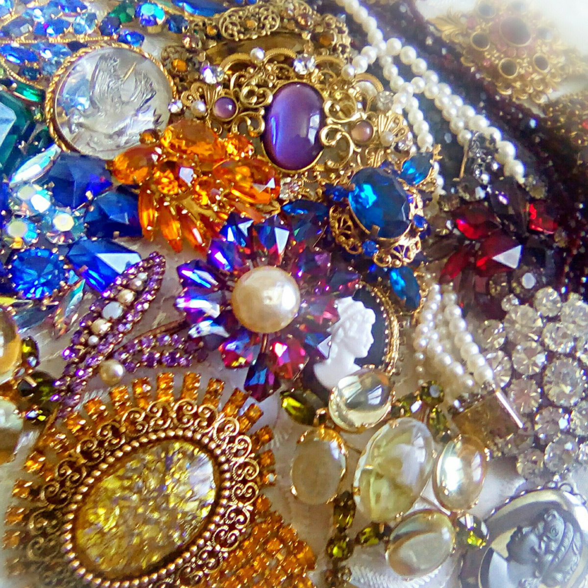 Скупка советских вещей и бижутерии