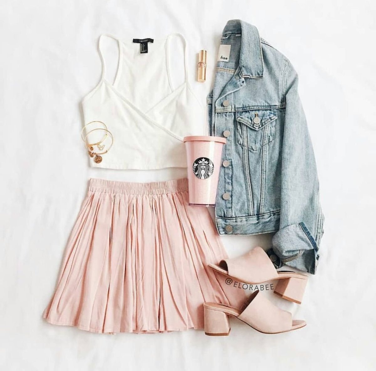 Модный образ с ремнем