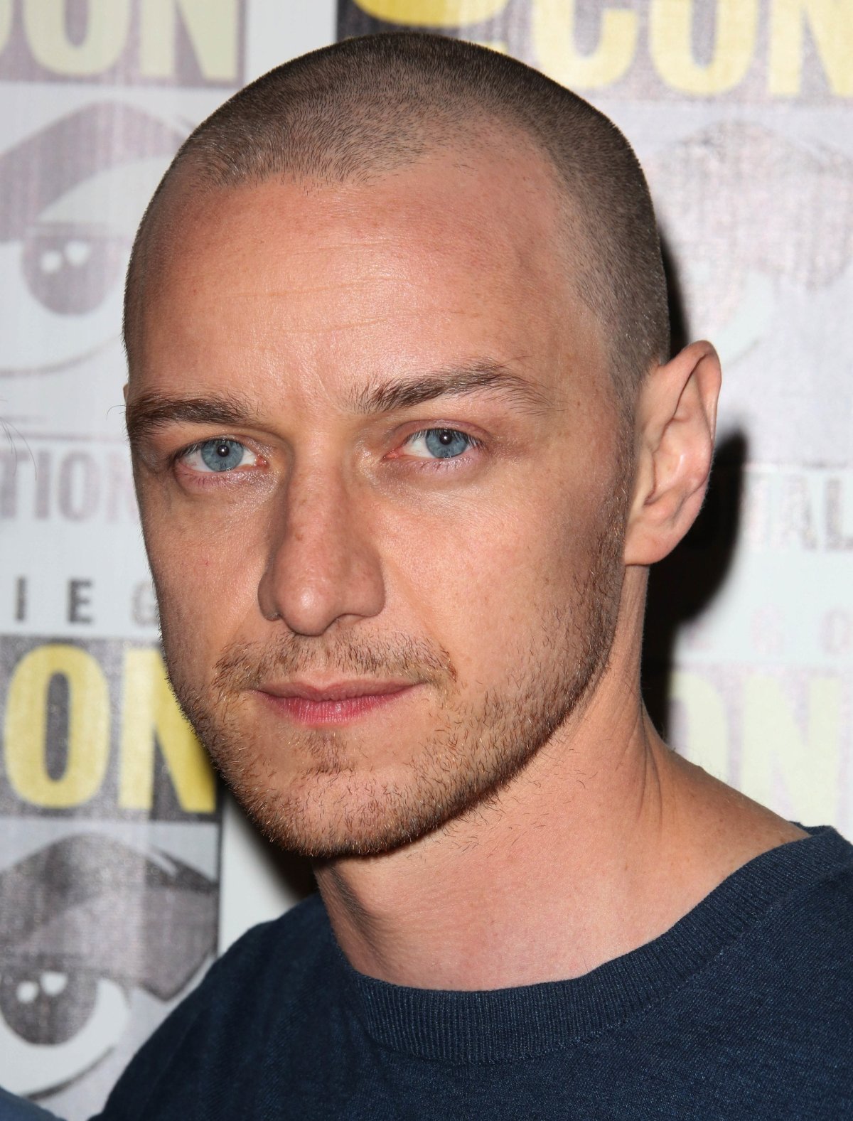 Джеймс МАКЭВОЙ стрижка