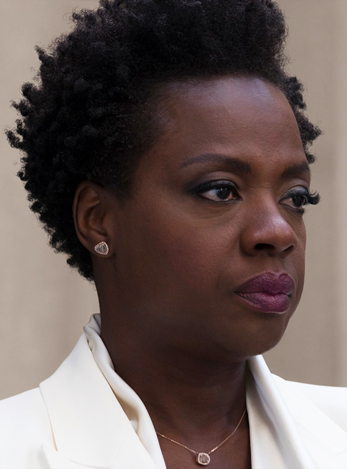 Название прически у Anthony