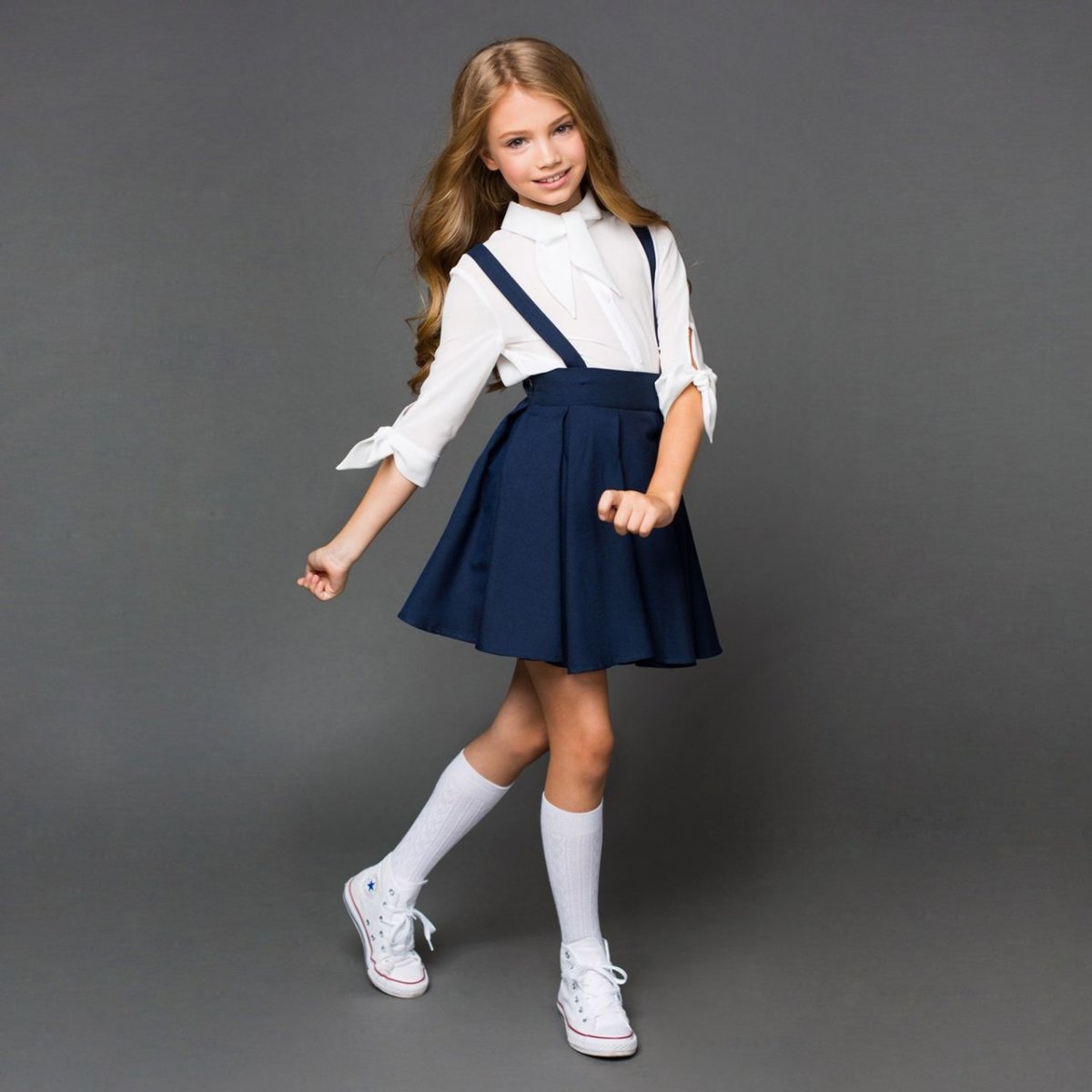 Женя Котова Школьная форма