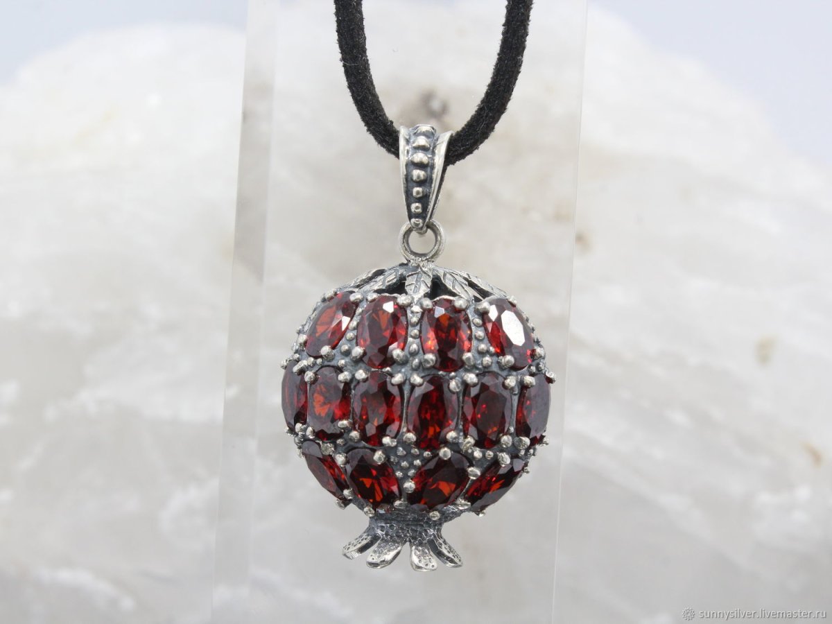 Ювелирные изделия чешский гранат подвески