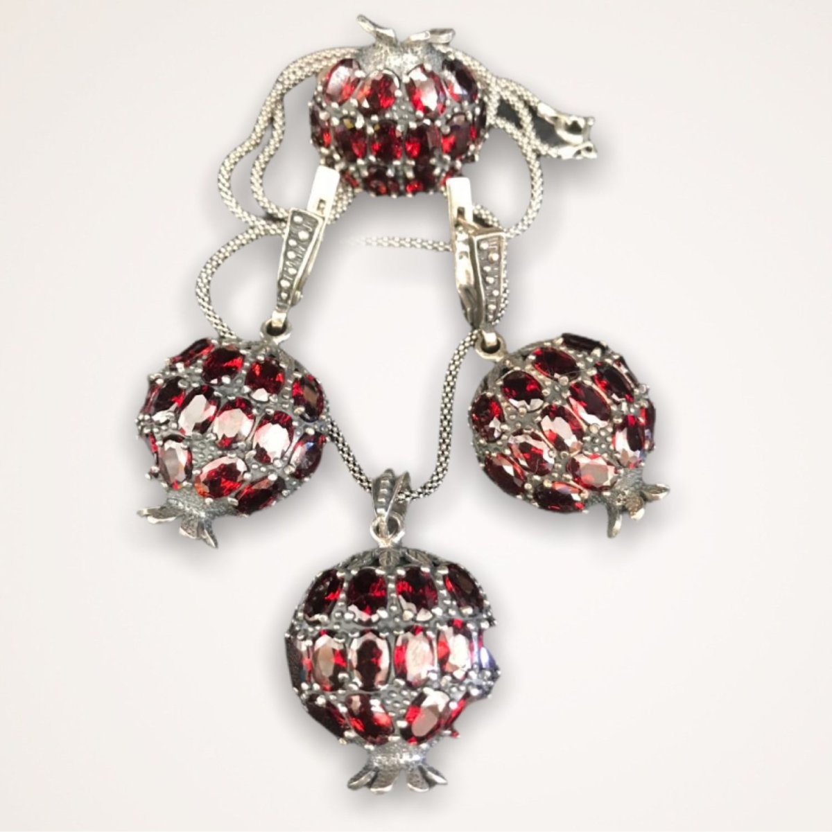 Серьги гранат октагон серебро