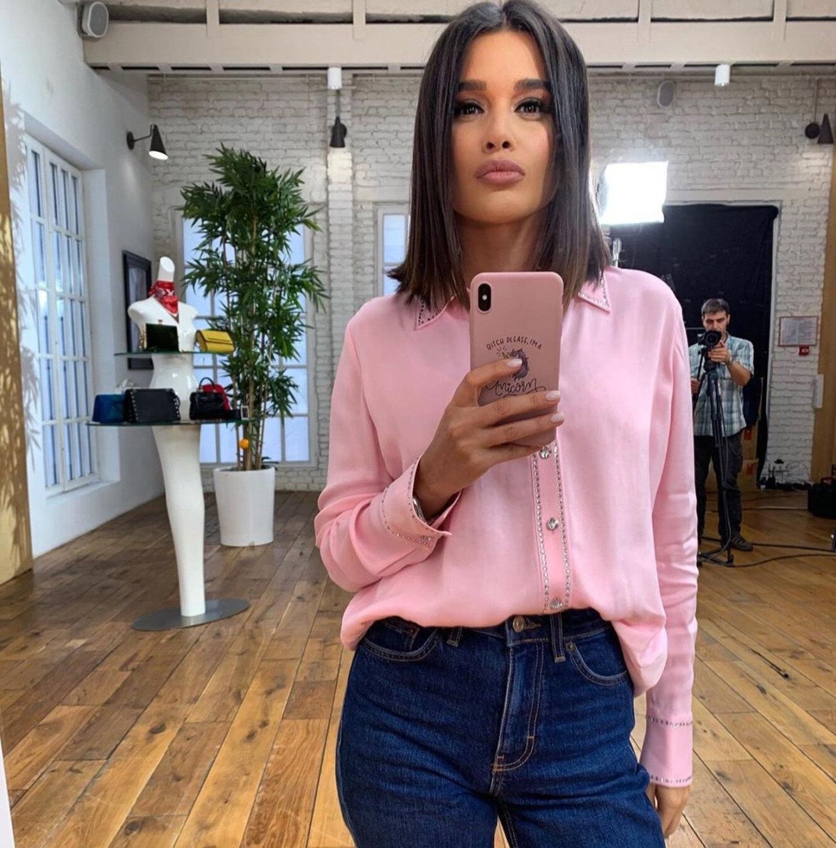 Ксения Бородина в пальто