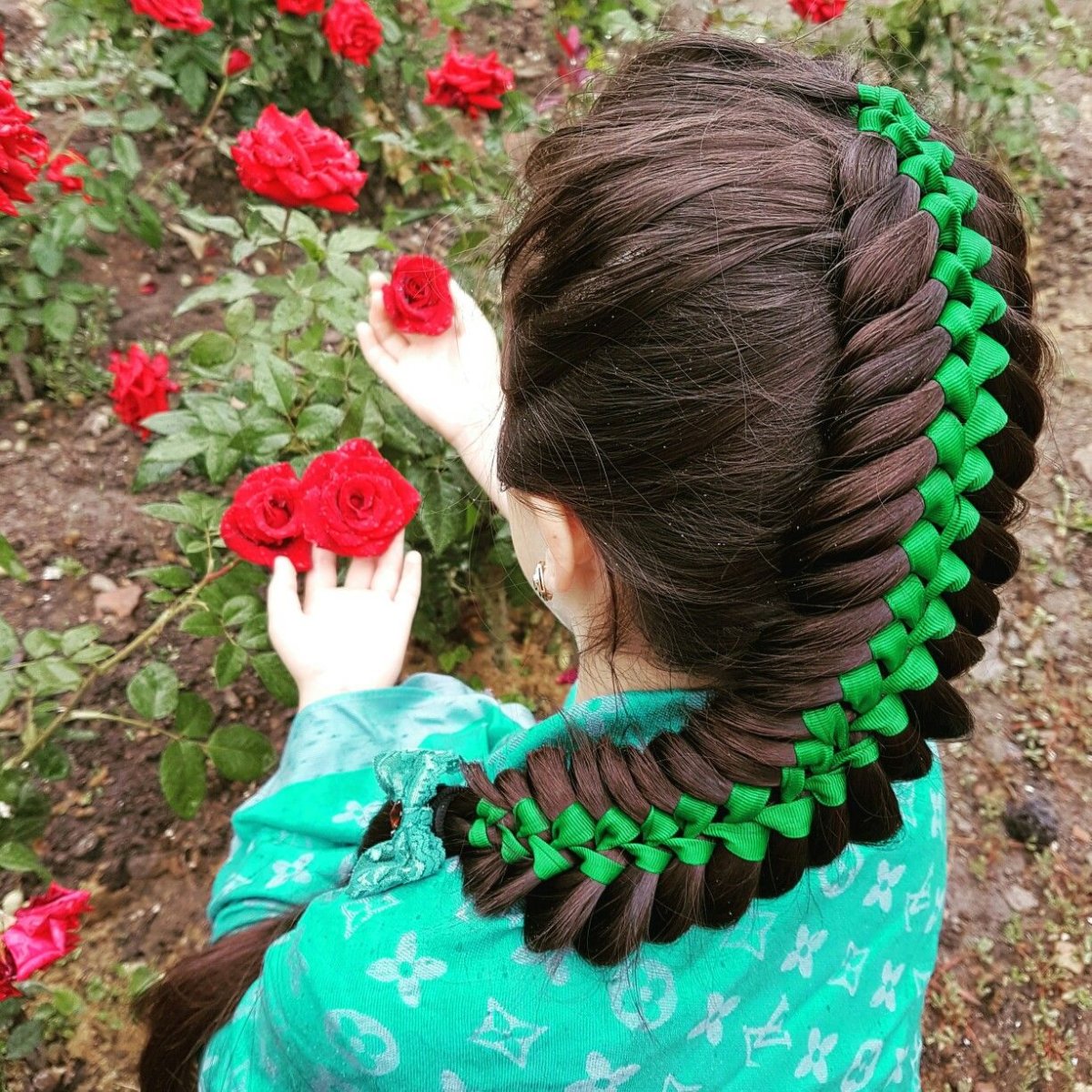 Косы с лентами