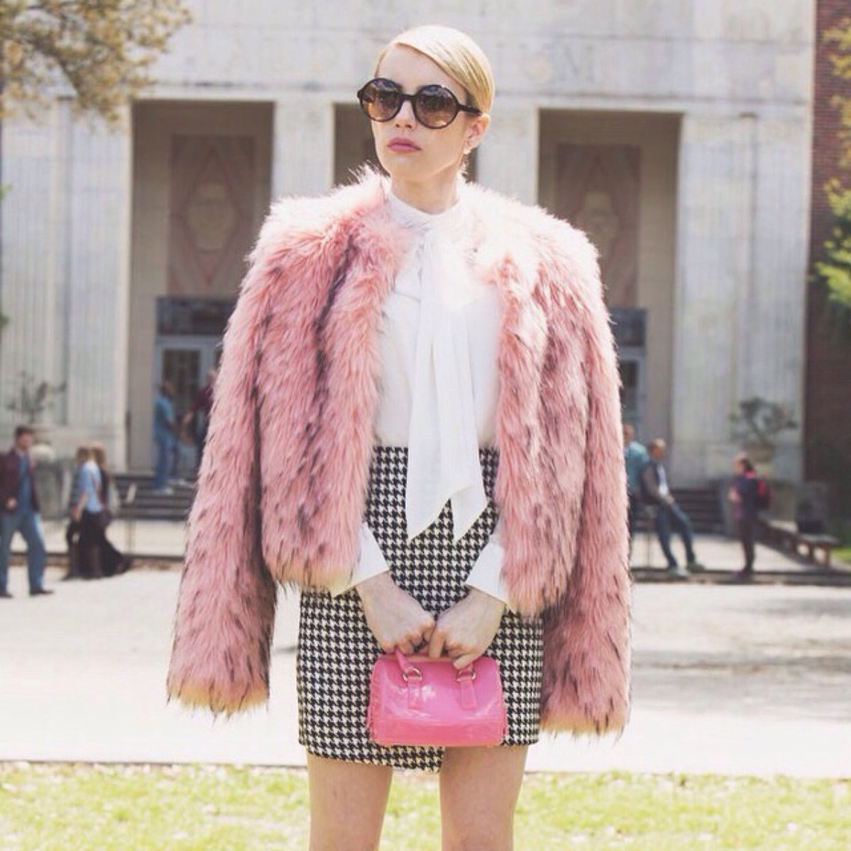 Розовая шубка лук