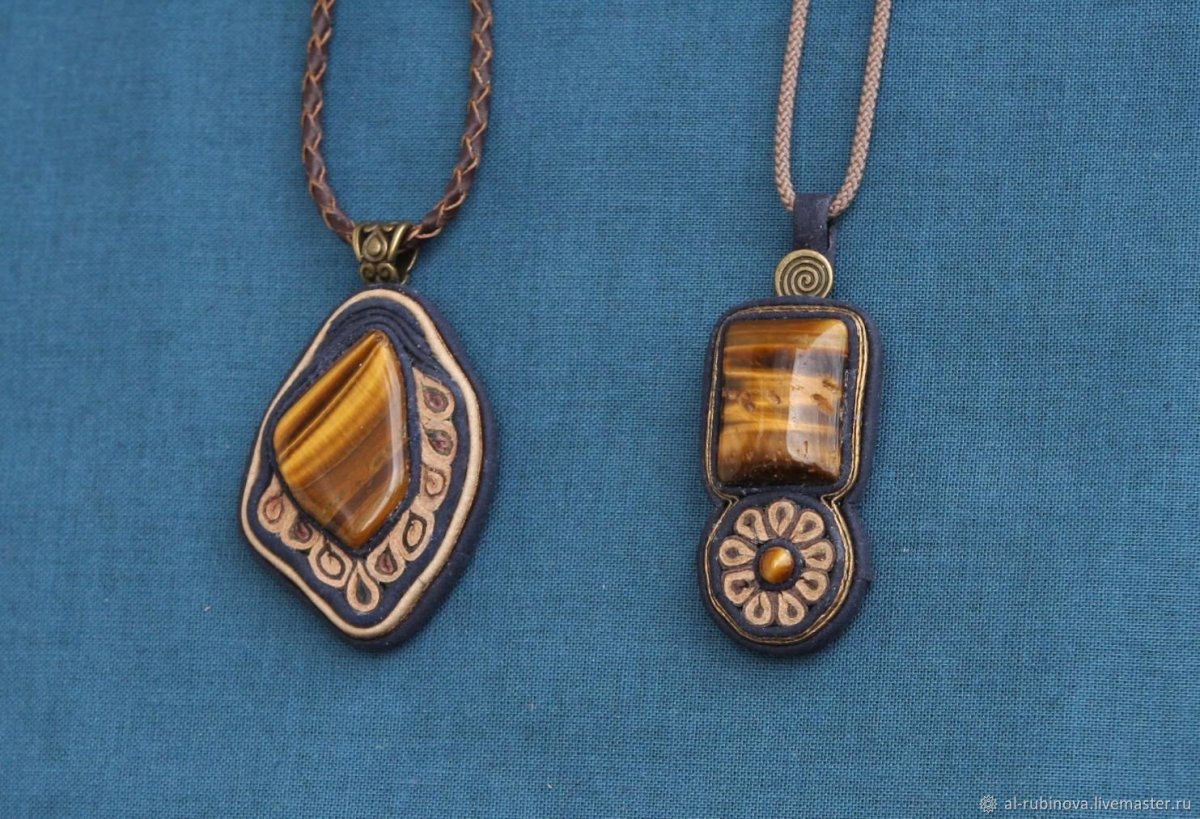 Мужские подвески с тигровым глазом