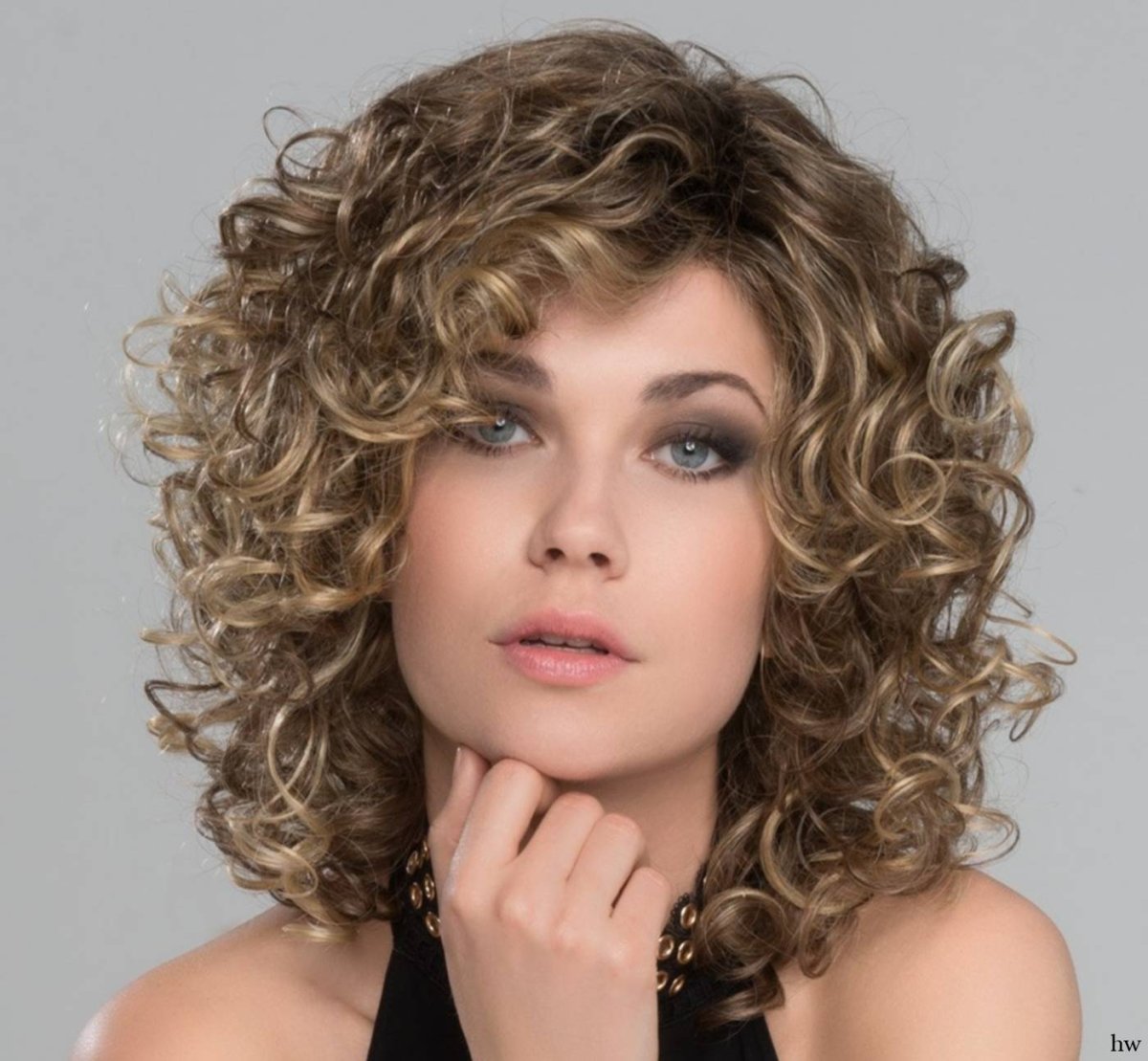 Кудри на каре биозавивка