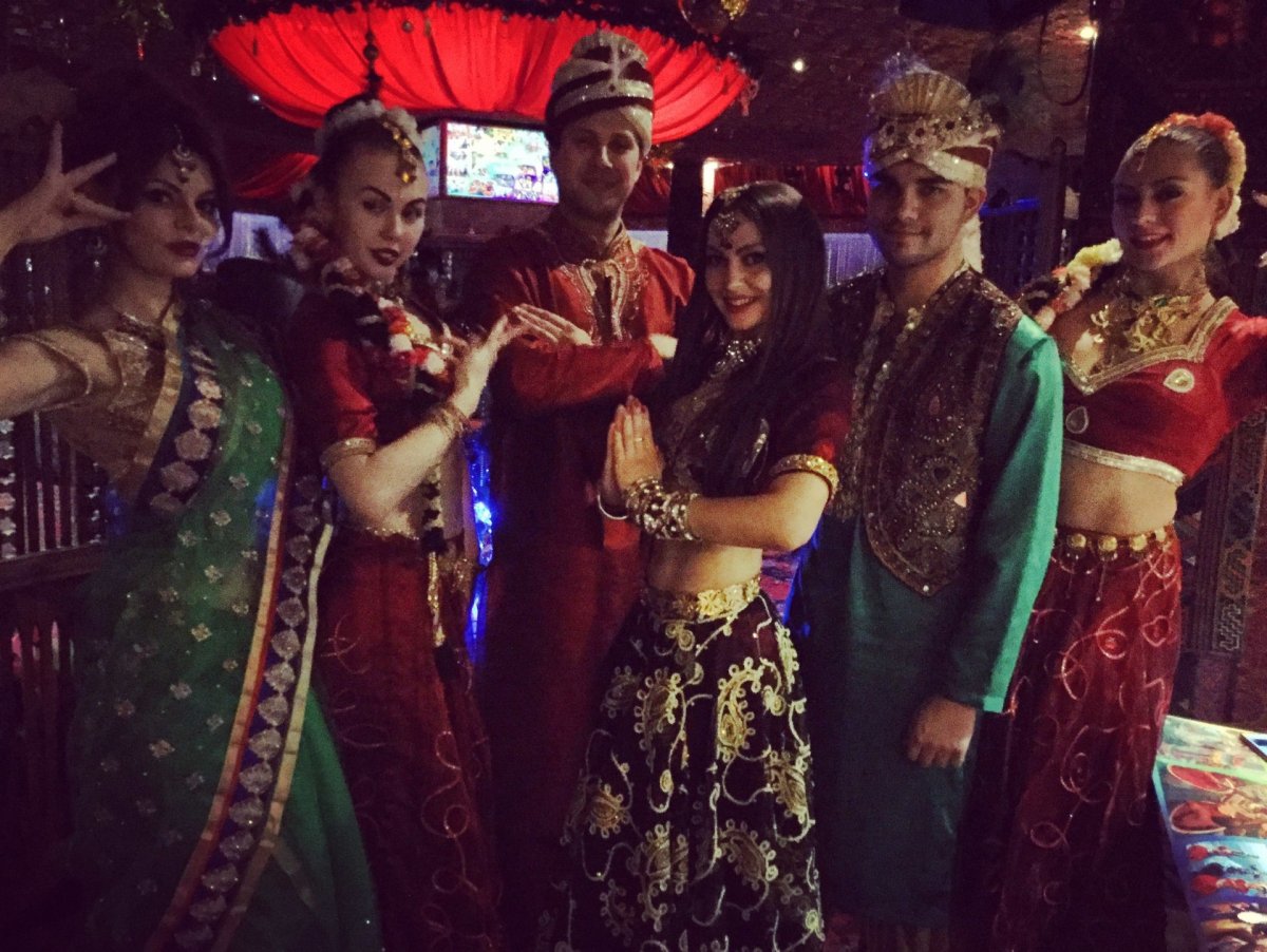 Танцовщицы у Султана