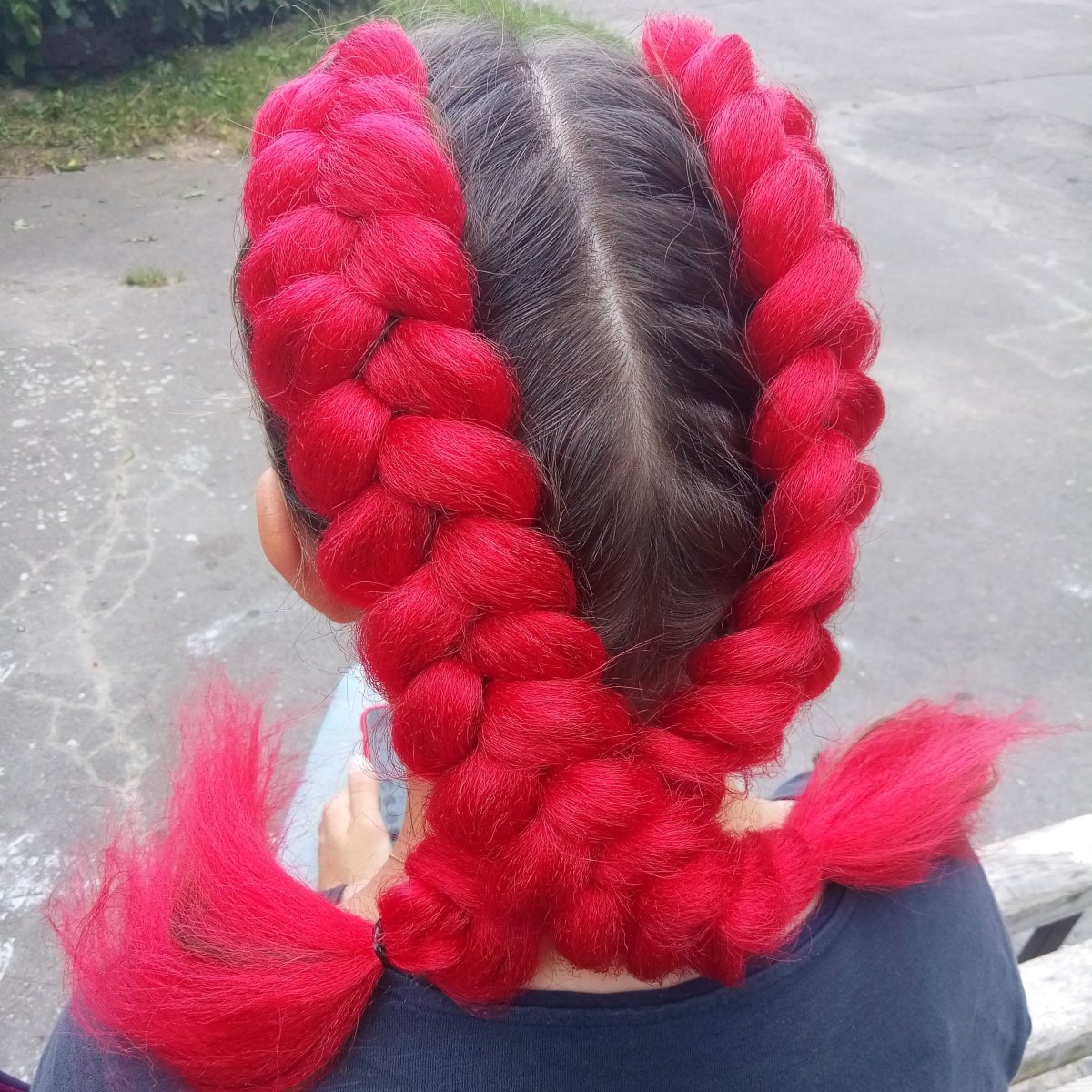 Две косы на длинные волосы