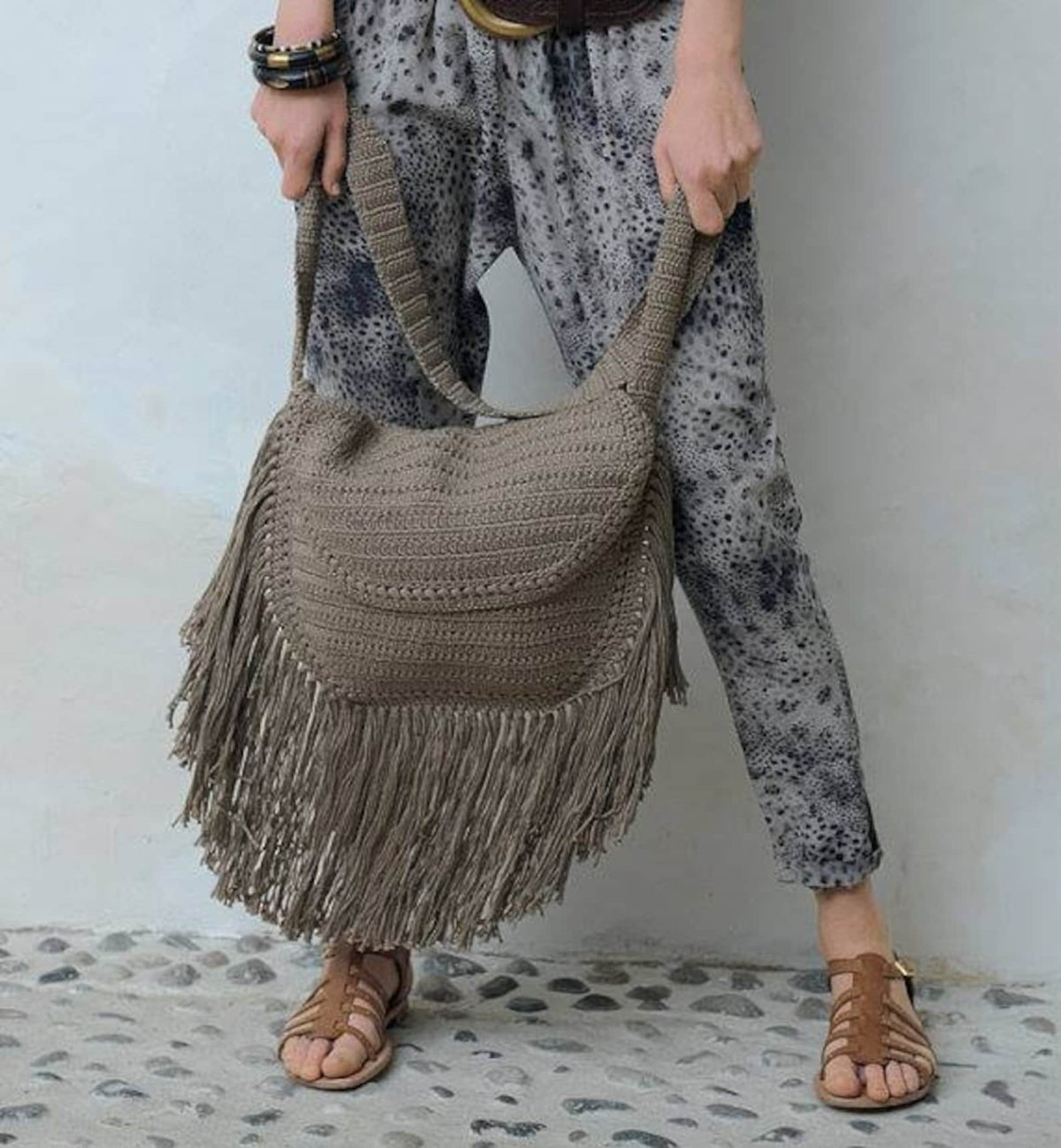 Джемпер в стиле бохо спицами