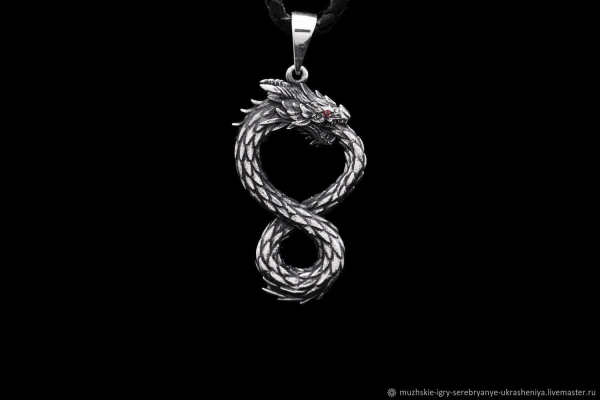 Медальон Уроборос серебро