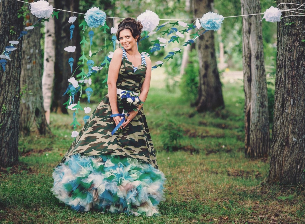 Свадебное платье в стиле ВДВ