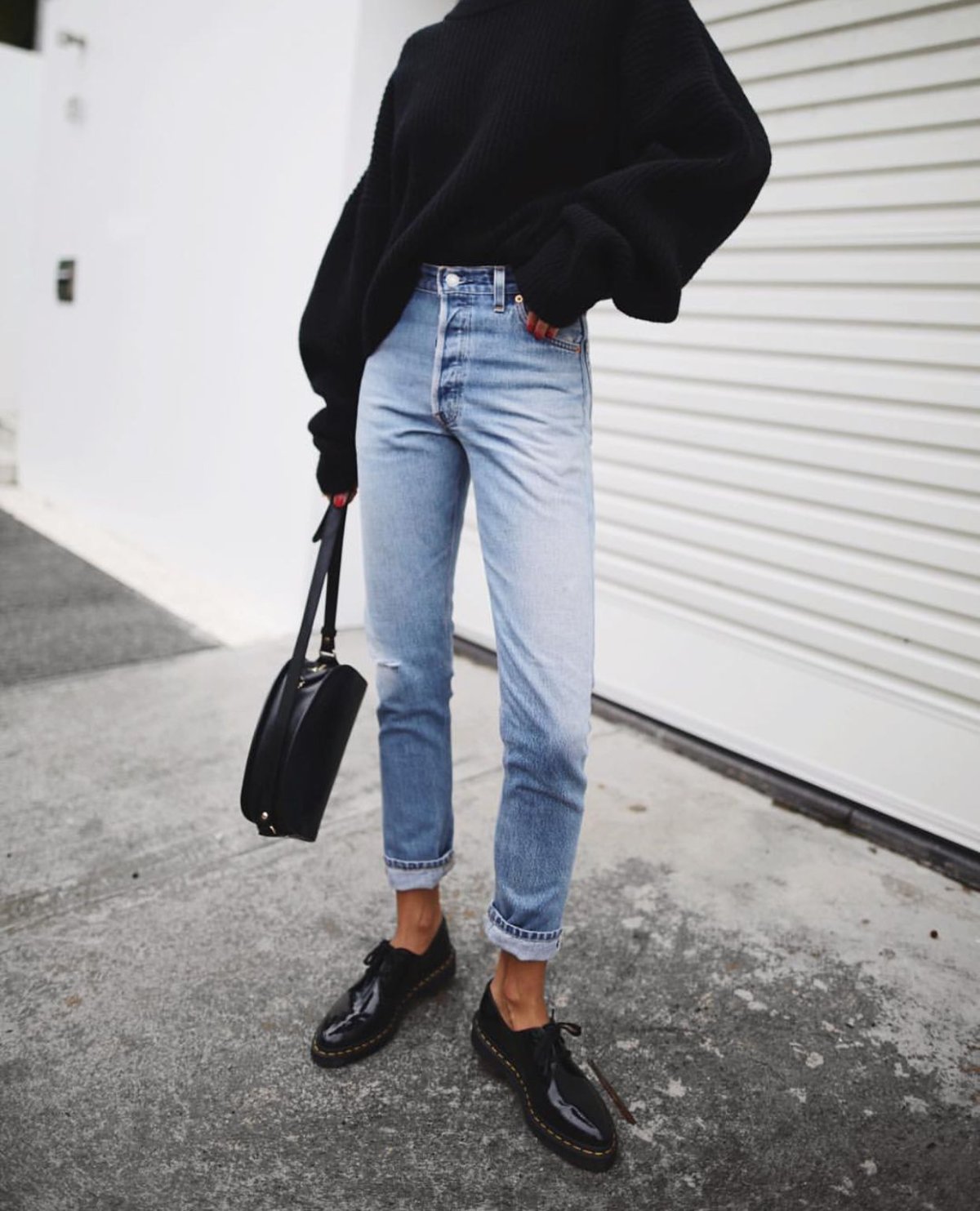 Образ с ботильонами