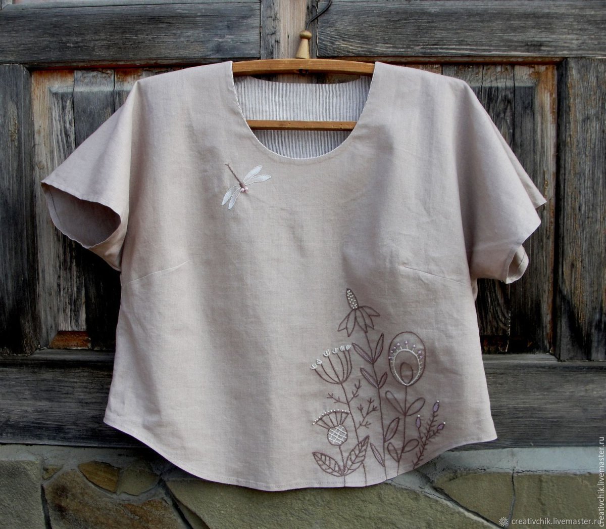 Льняные блузки с вышивкой