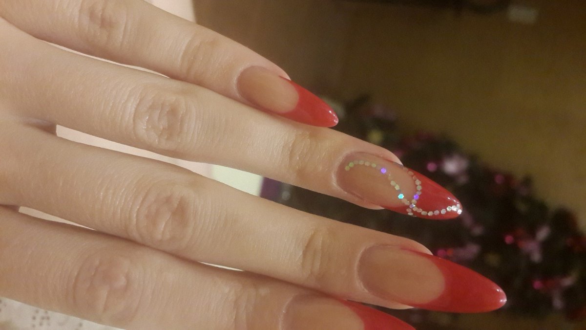 Растушеванный френч миндаль