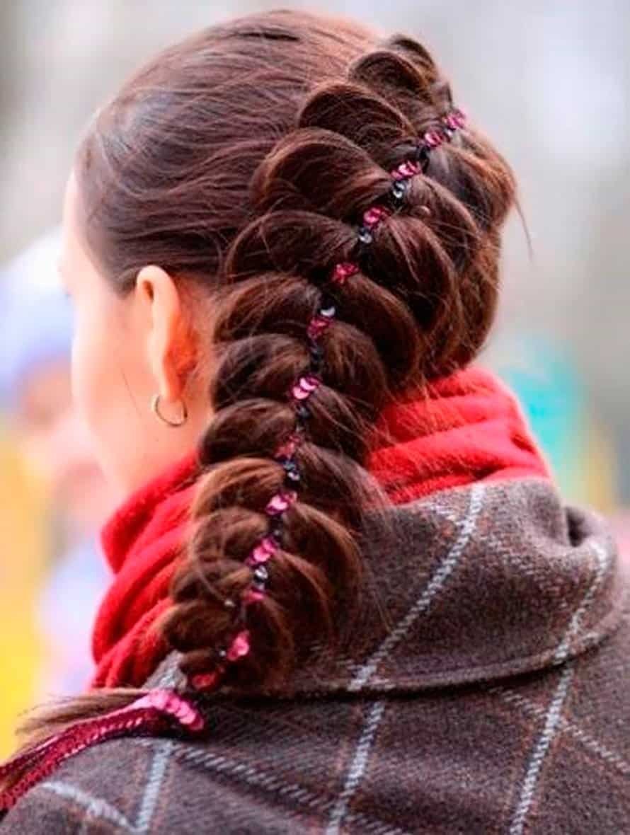 Необычное и простое плетение косичек