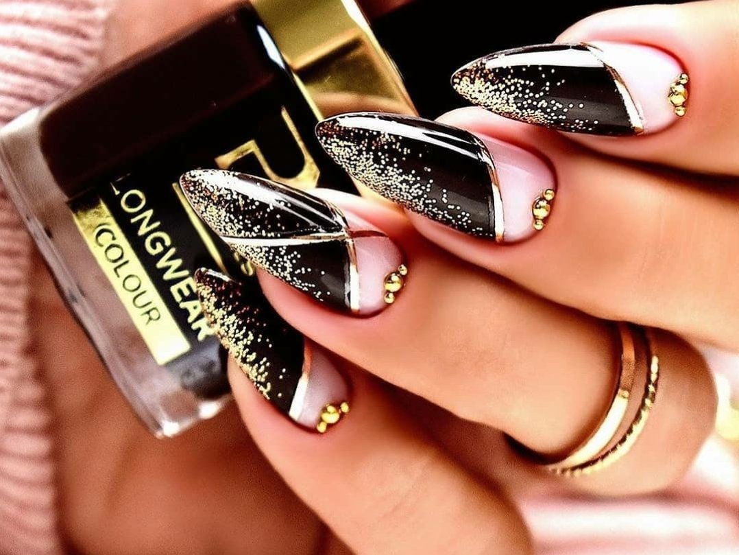 Новогодний черный френч