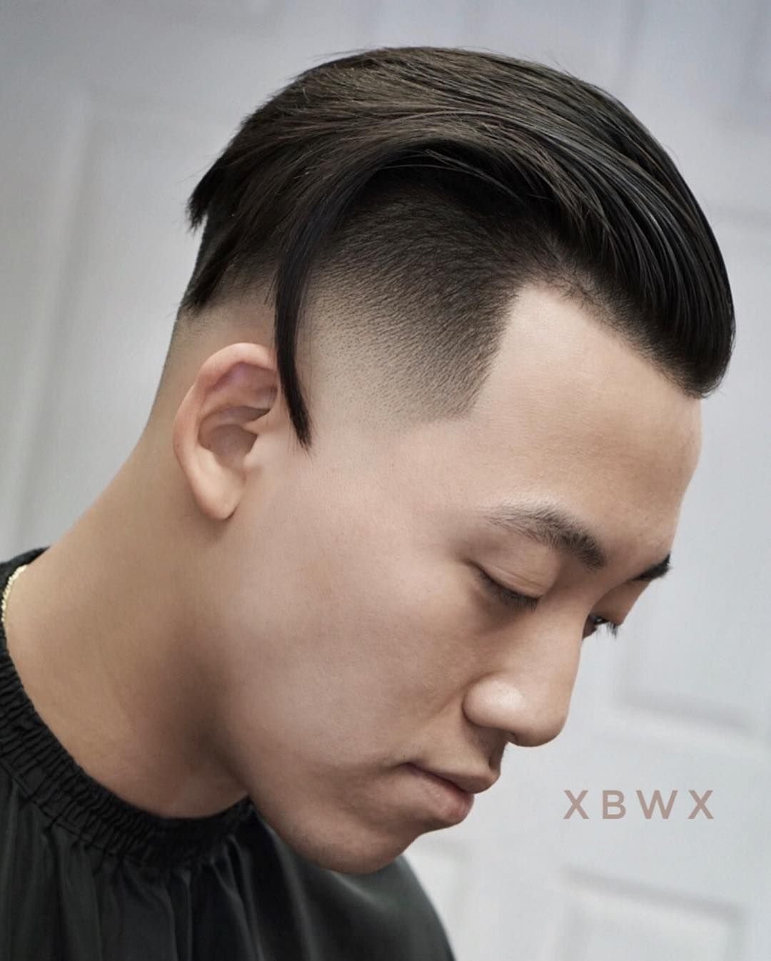 Стильные стрижки для мальчиков с хвостом