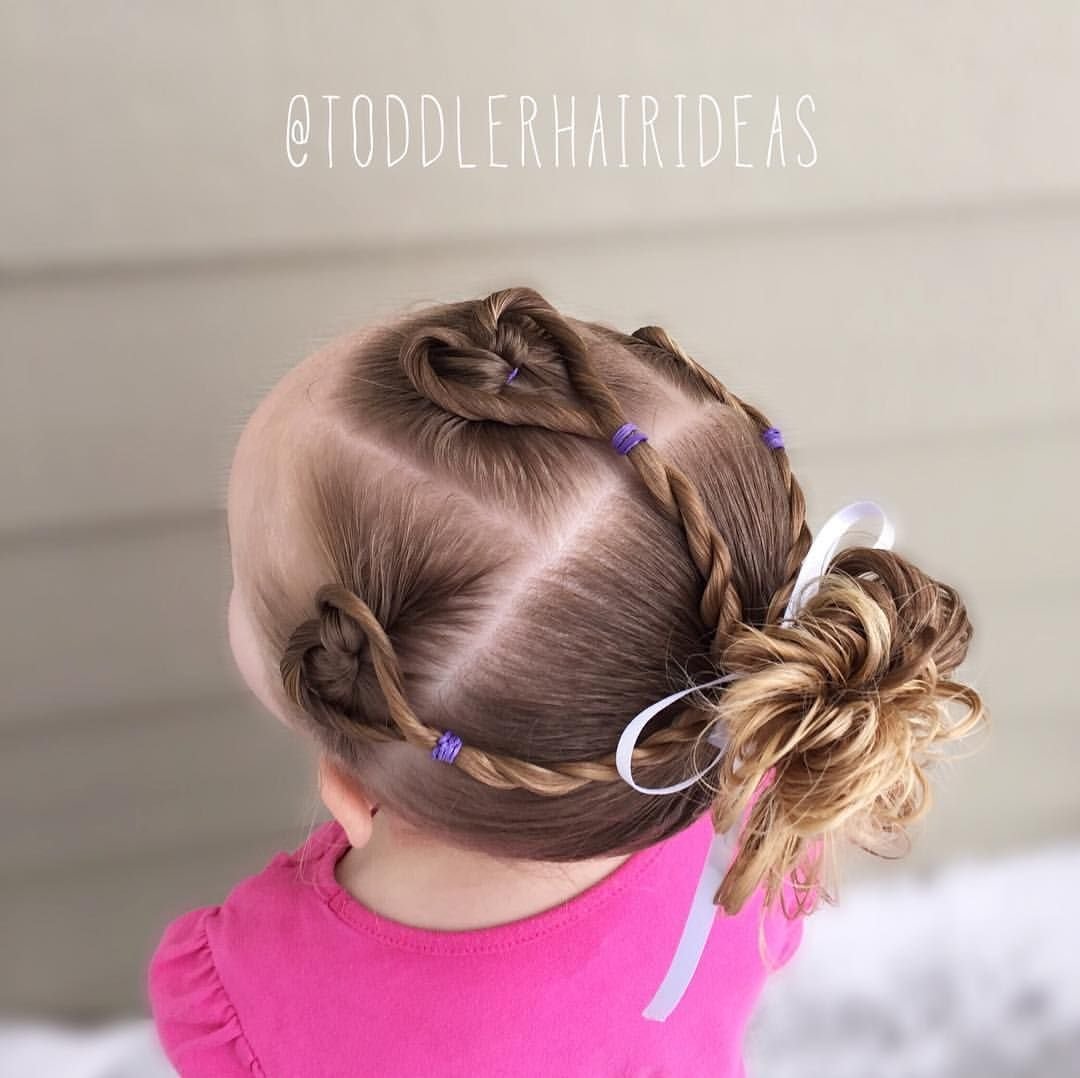 Прическа жгутики для девочки