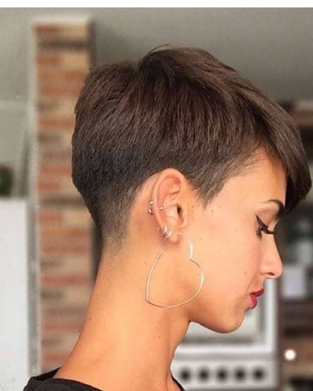 Пикси удлиненный затылок