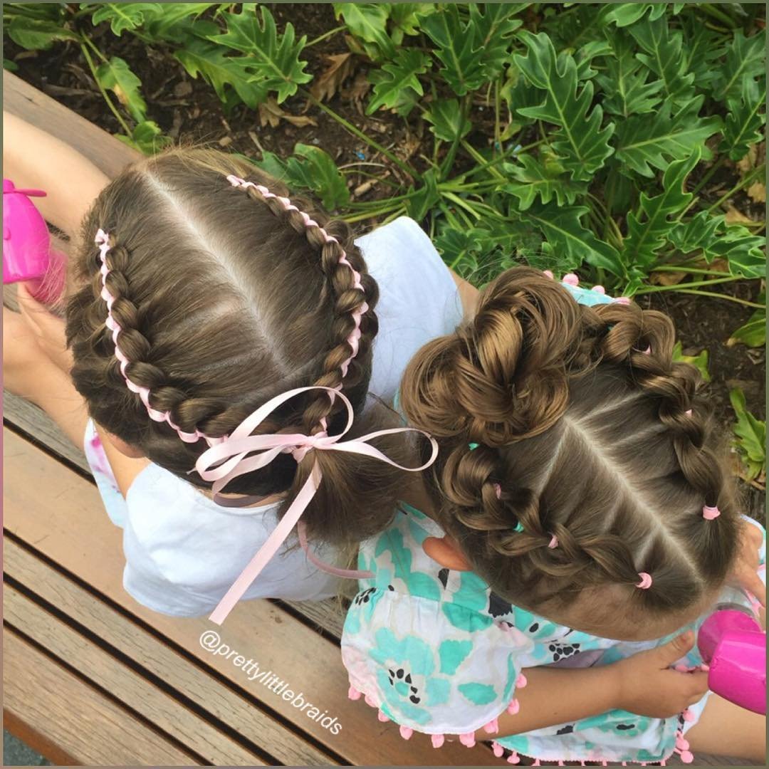 Коса с лентой