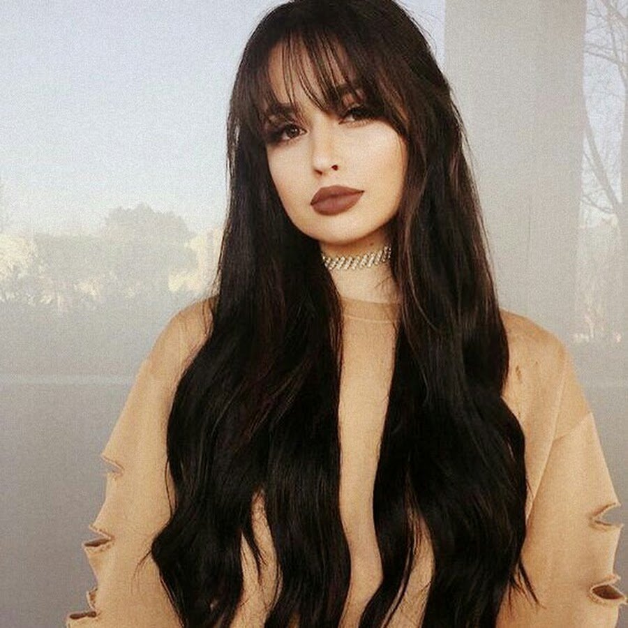 Правильная стрижка челки