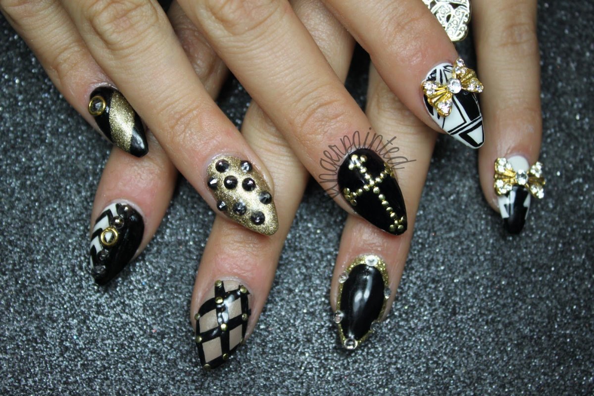 Френч маникюр осень зима