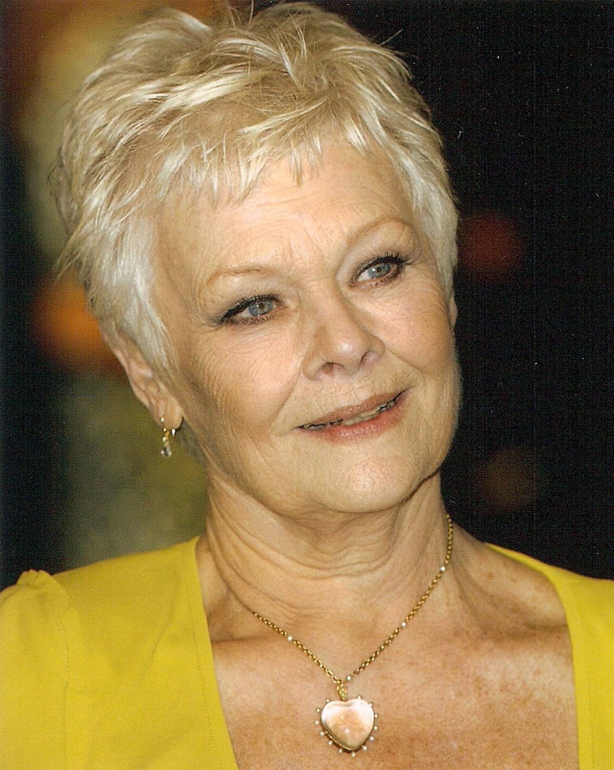 Стрижка Пикси на короткие волосы для женщин за 50 лет