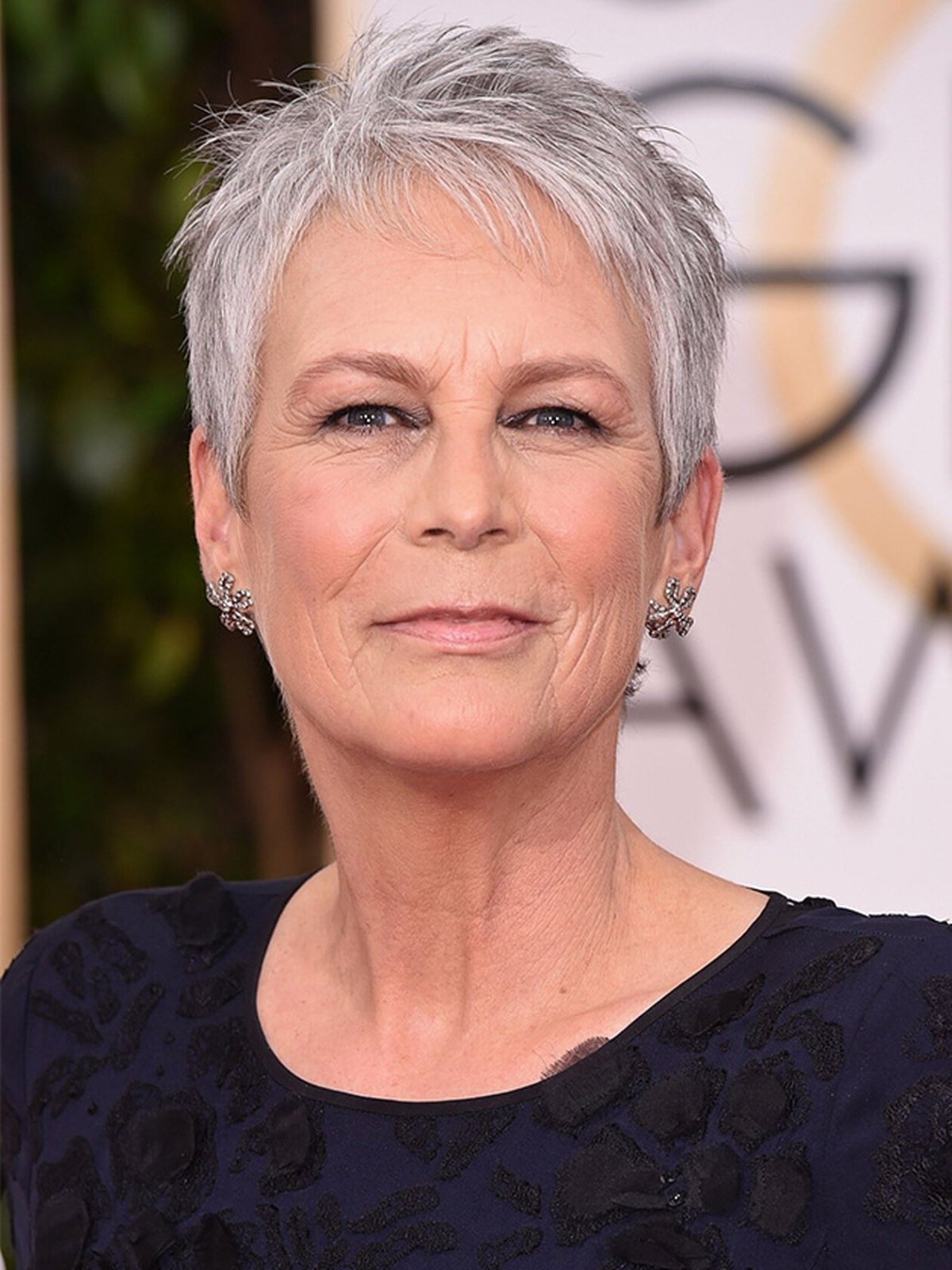 Прически для пожилых женщин