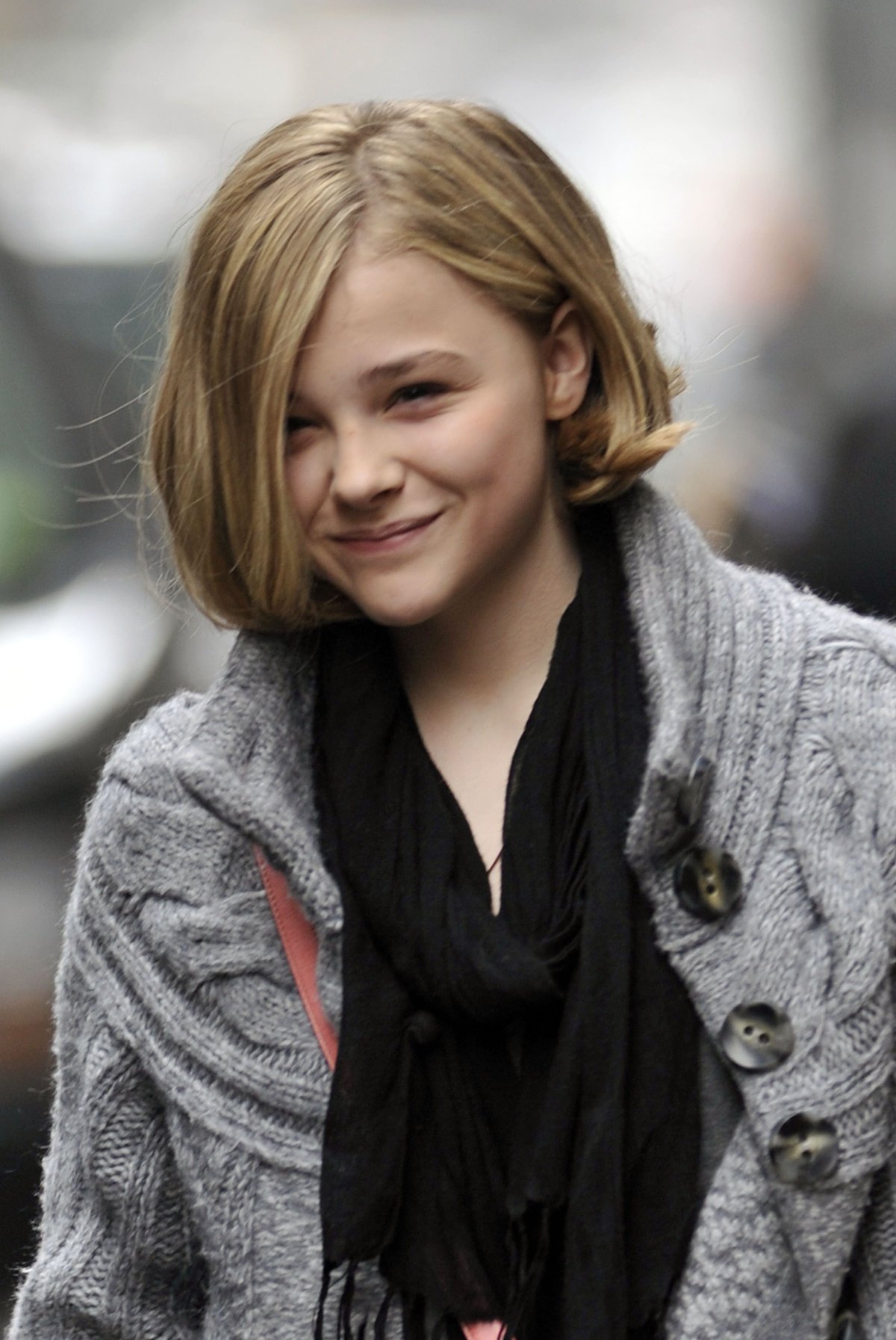 Хлоя Грейс Морец с короткими волосами